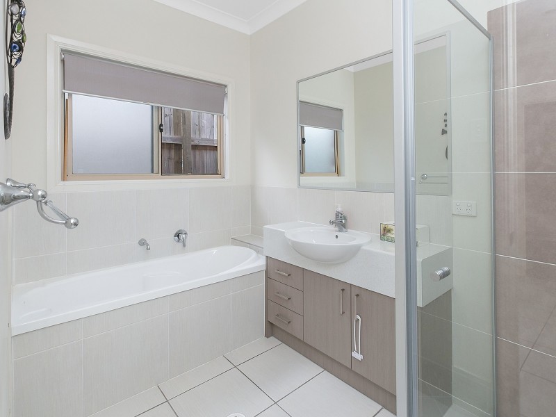 17  Rocky Cape Street, Springfield Lakes QLD 4300