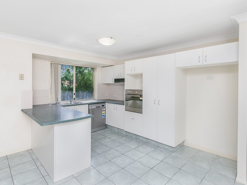6 Anatini Place, Forest Lake QLD 4078
