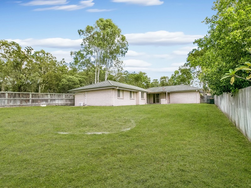 6 Anatini Place, Forest Lake QLD 4078
