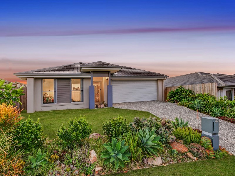 32 Abbot Circuit, Bellbird Park QLD 4300