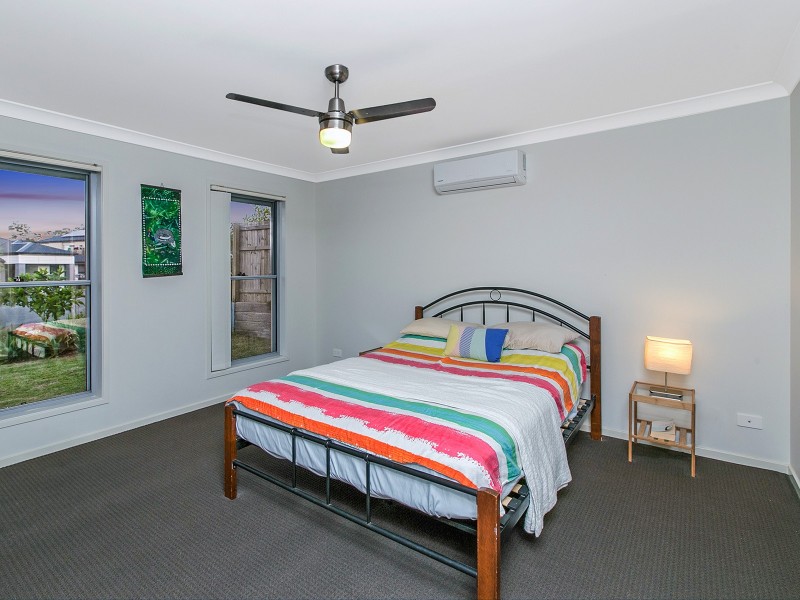 32 Abbot Circuit, Bellbird Park QLD 4300