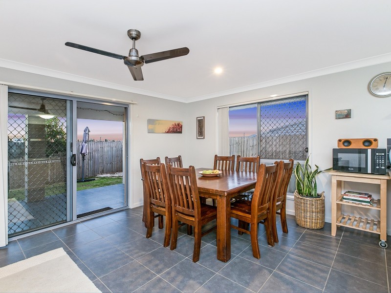 32 Abbot Circuit, Bellbird Park QLD 4300