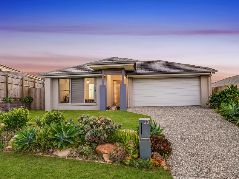 32 Abbot Circuit, Bellbird Park QLD 4300