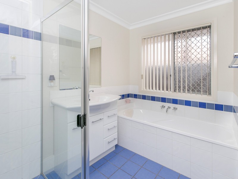 26 Eden Crescent, Springfield Lakes QLD 4300