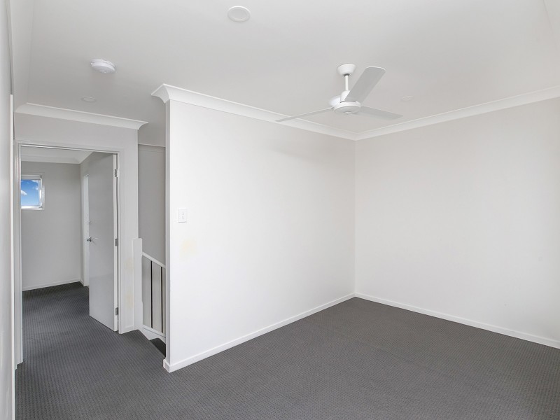 5/16 Macquarie Street, Booval QLD 4304