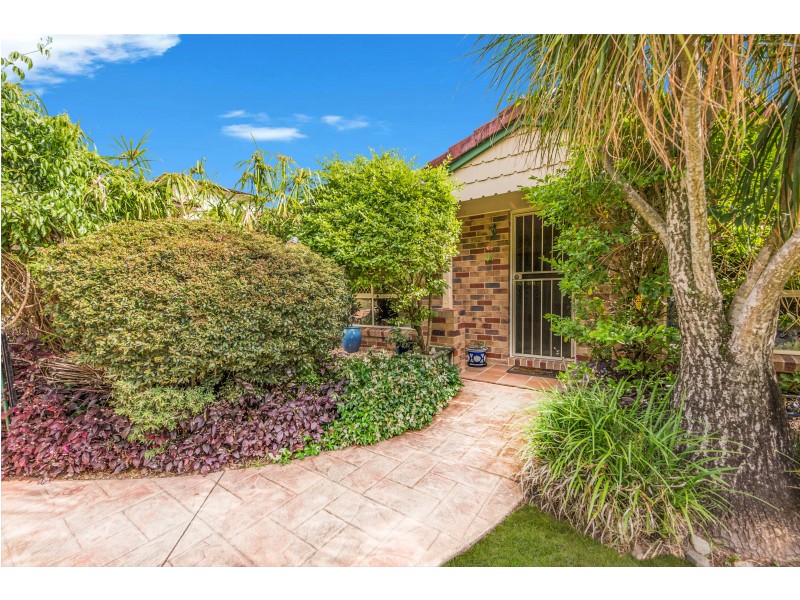 63 Walker Street, Corinda QLD 4075