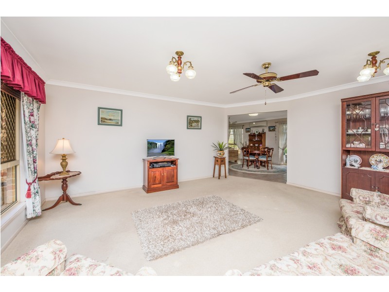 63 Walker Street, Corinda QLD 4075