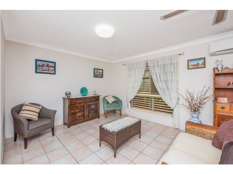 63 Walker Street, Corinda QLD 4075