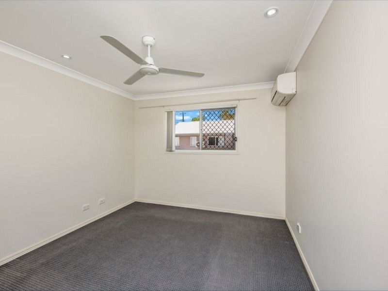 18/10 Creek Street, Bundamba QLD 4304