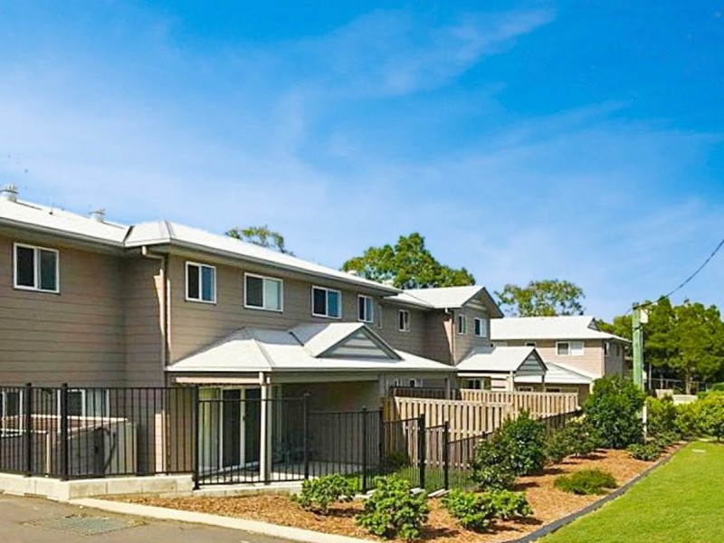 18/10 Creek Street, Bundamba QLD 4304
