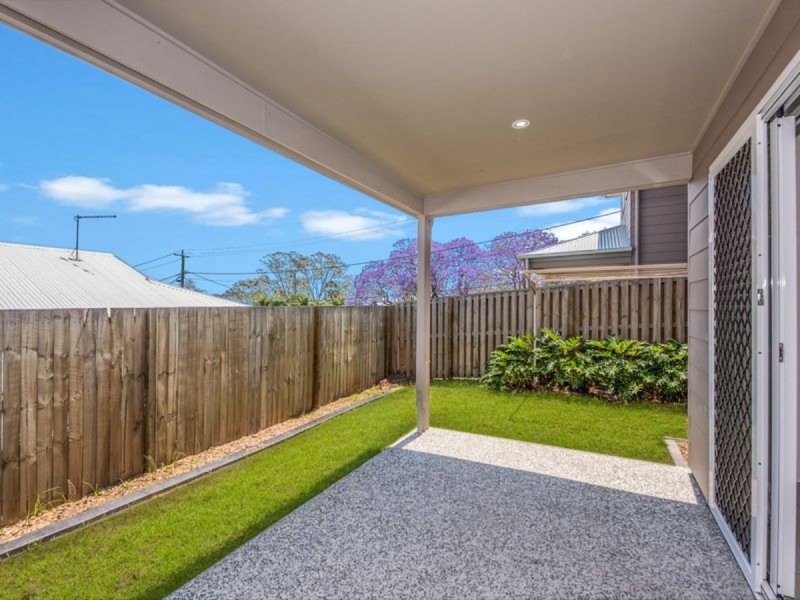 18/10 Creek Street, Bundamba QLD 4304