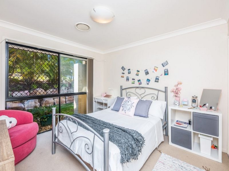 3 Arthur Terrace, Moggill QLD 4070