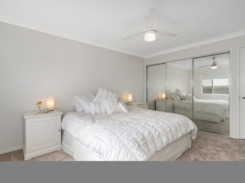 22 MAGNETIC Way, Springfield Lakes QLD 4300
