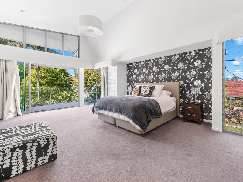 126 RYAN STREET, West End QLD 4101