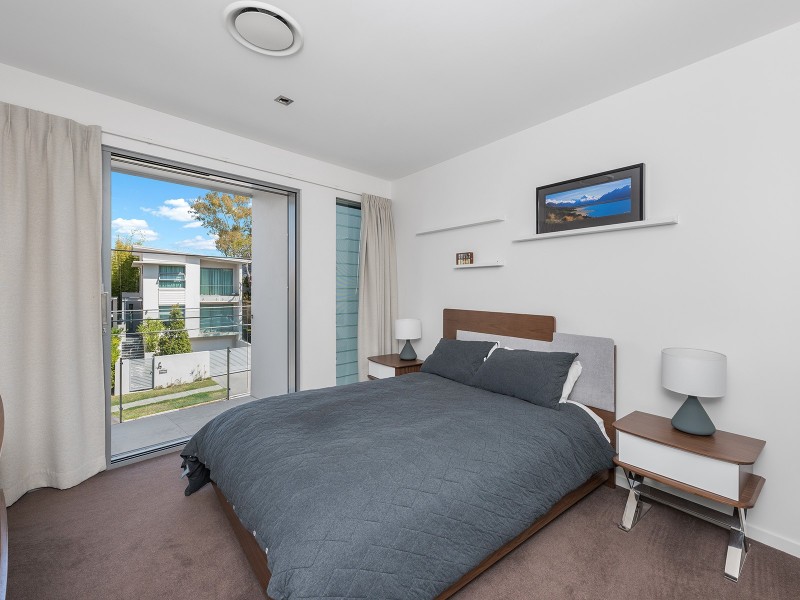 126 RYAN STREET, West End QLD 4101