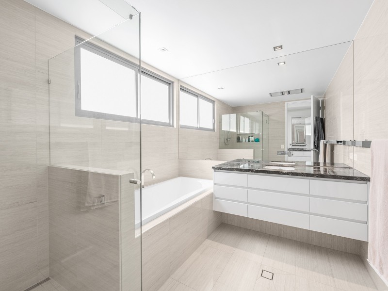 126 RYAN STREET, West End QLD 4101