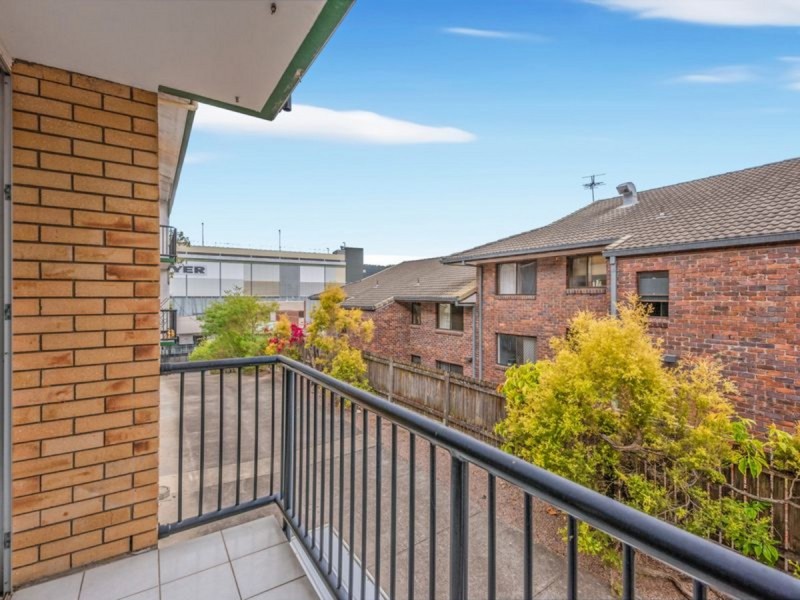 3/28 UNDERHILL Avenue, Indooroopilly QLD 4068