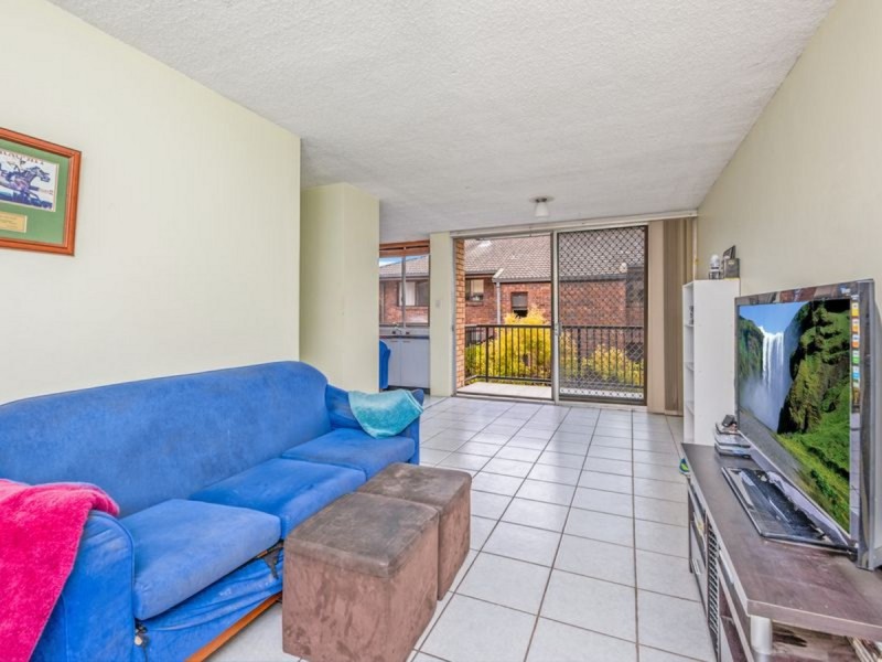 3/28 UNDERHILL Avenue, Indooroopilly QLD 4068