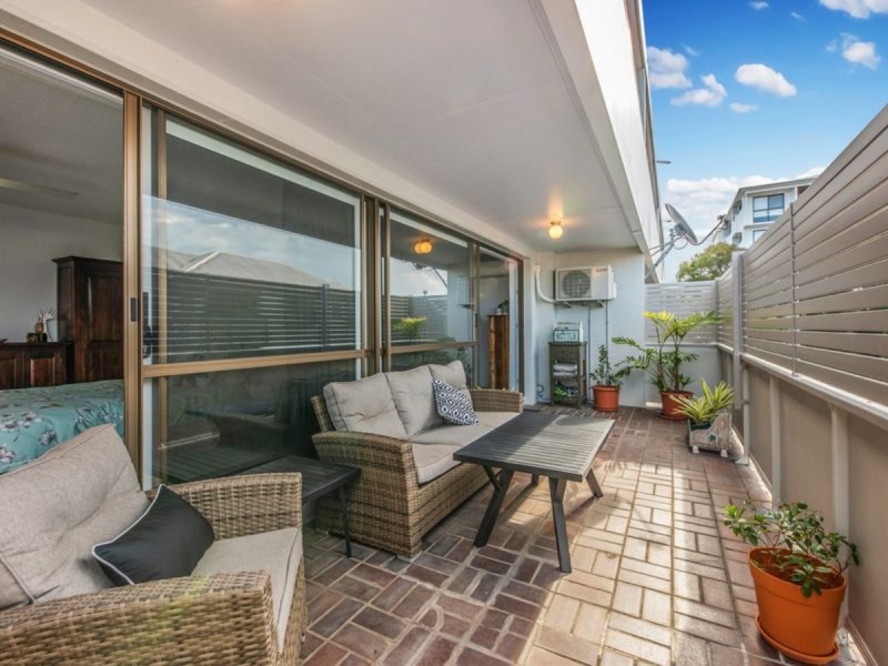 2/507 OXLEY Road, Sherwood QLD 4075