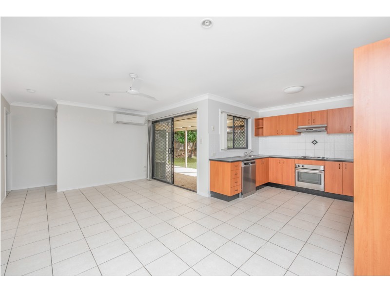 2 EMMA PLACE, Springfield Lakes QLD 4300