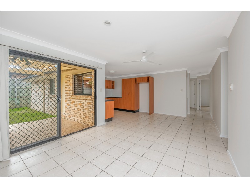 2 EMMA PLACE, Springfield Lakes QLD 4300