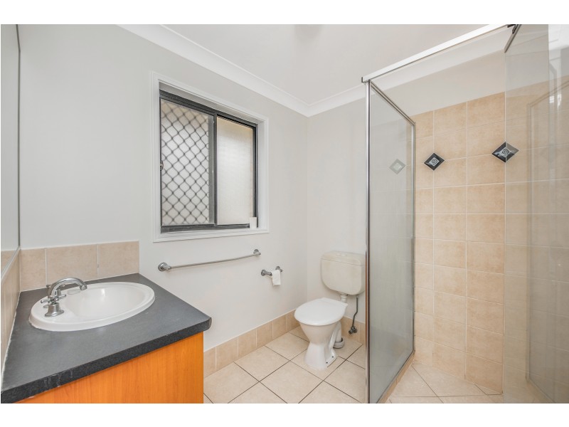 2 EMMA PLACE, Springfield Lakes QLD 4300