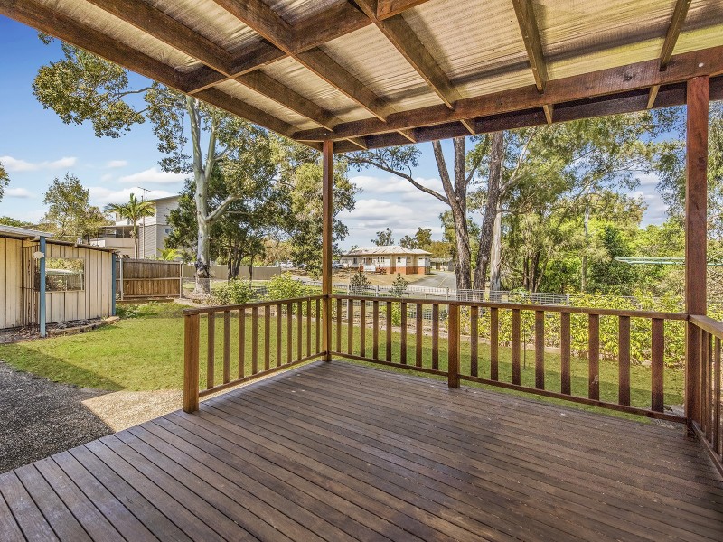 21 DENIVEN STREET, Corinda QLD 4075