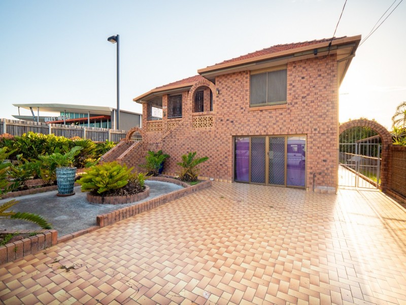 1221 Oxley Road, Oxley QLD 4075