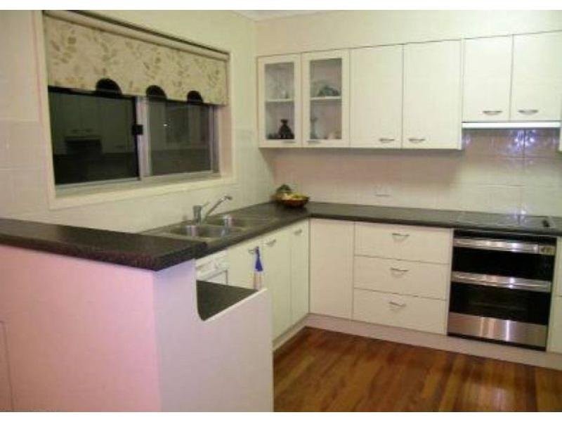 8 Arcoona Street, Sunnybank QLD 4109