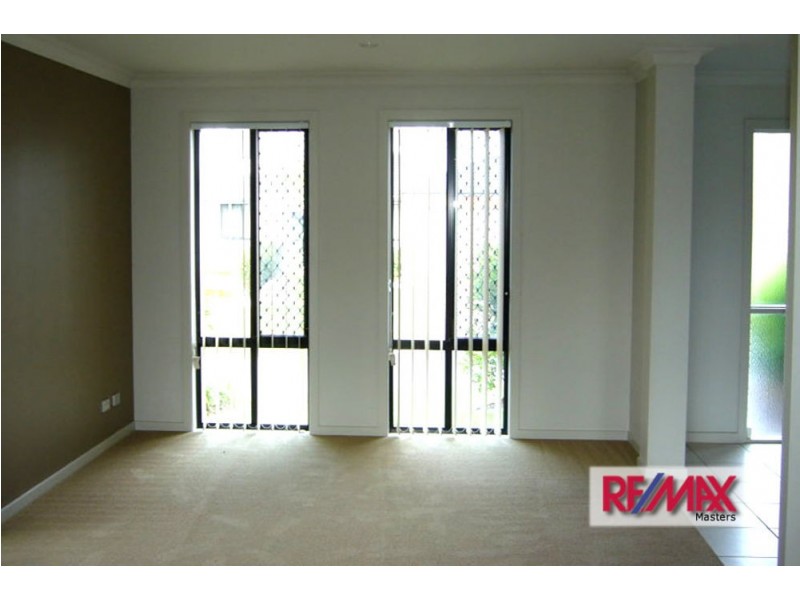 98 Didbrook Street, Robertson QLD 4109