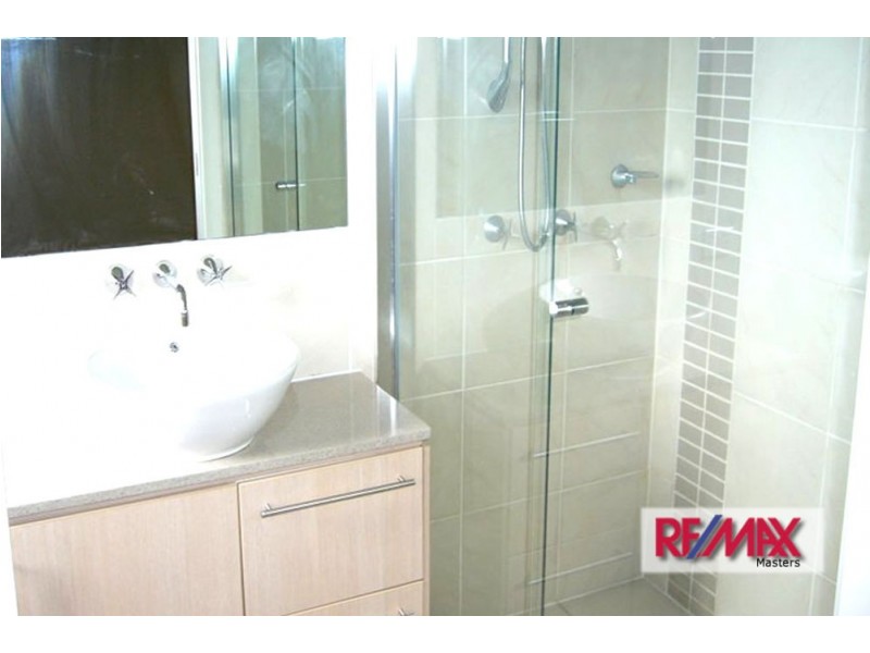 98 Didbrook Street, Robertson QLD 4109