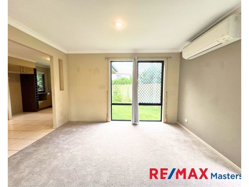 50 Hillardt Street, Robertson QLD 4109