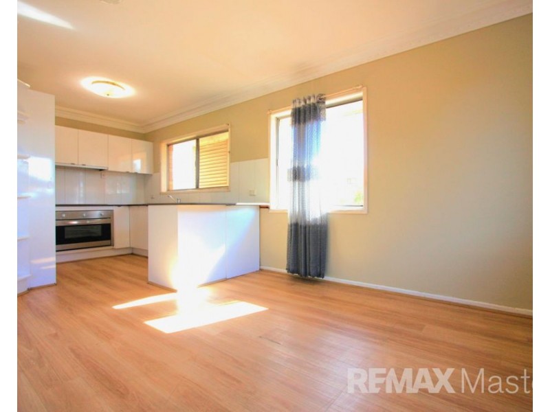 129 Granadilla Street, Macgregor QLD 4109