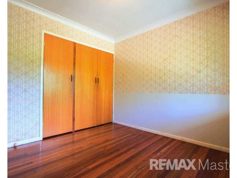 129 Granadilla Street, Macgregor QLD 4109