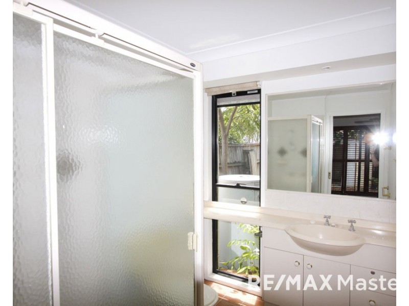 2 Orchard Place, Eight Mile Plains QLD 4113