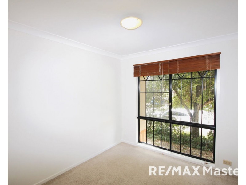 2 Orchard Place, Eight Mile Plains QLD 4113