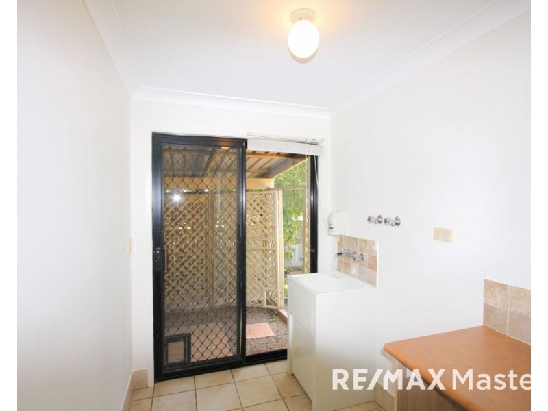 2 Orchard Place, Eight Mile Plains QLD 4113