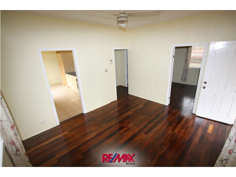 42 Garfield Road, Logan Central QLD 4114