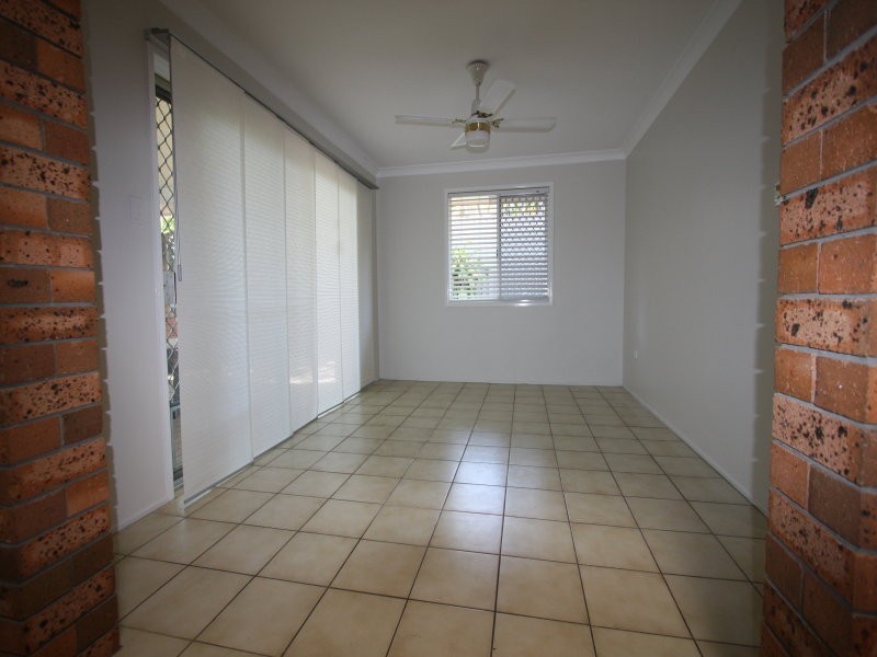 18 Jacqueline Avenue, Springwood QLD 4127