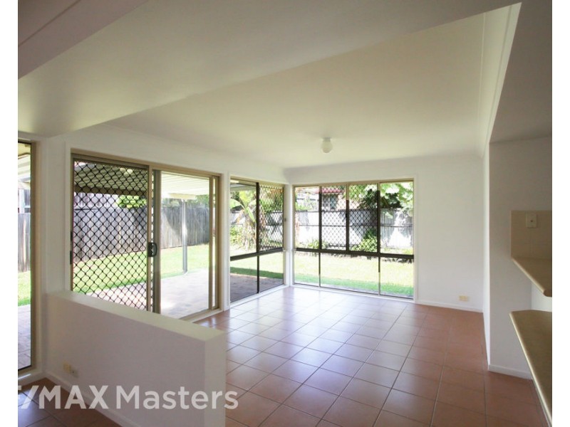 18 Orchard Place, Eight Mile Plains QLD 4113