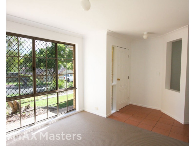 18 Orchard Place, Eight Mile Plains QLD 4113