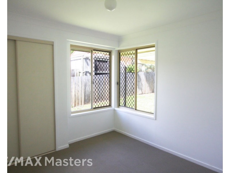 18 Orchard Place, Eight Mile Plains QLD 4113