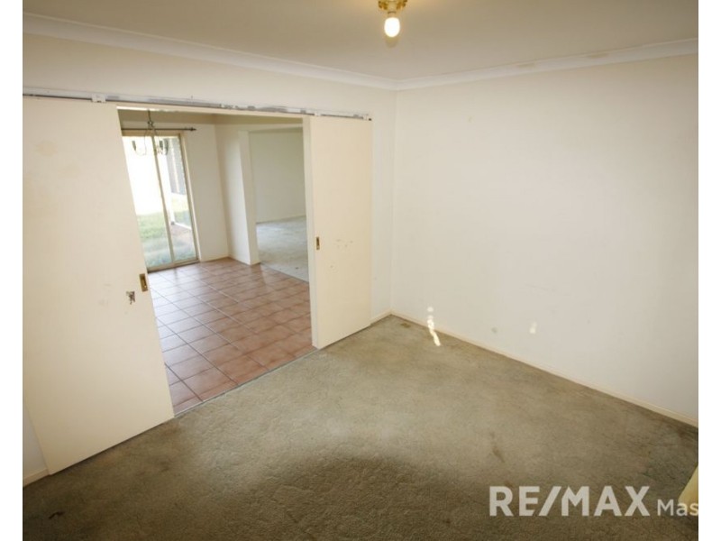 10 Robinson Crescent, Runcorn QLD 4113