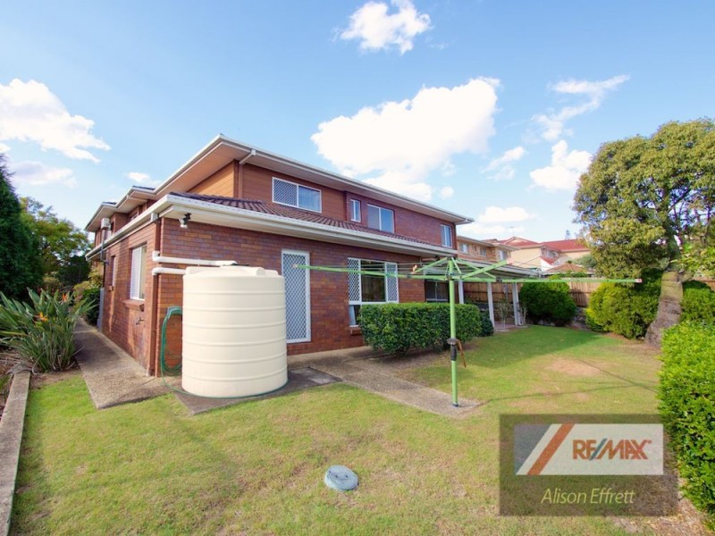 46 LINDFIELD Circuit, Robertson QLD 4109