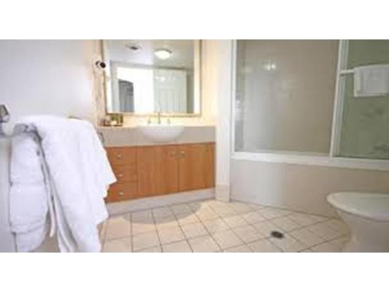 65/2623-2633 Gold Coast Highway, Broadbeach QLD 4218