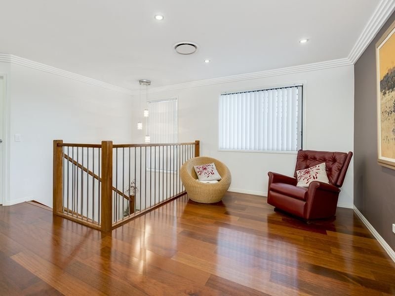 27 Harvey Place, Calamvale QLD 4116