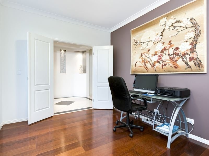27 Harvey Place, Calamvale QLD 4116
