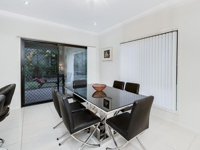 27 Harvey Place, Calamvale QLD 4116