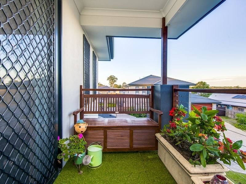 27 Harvey Place, Calamvale QLD 4116