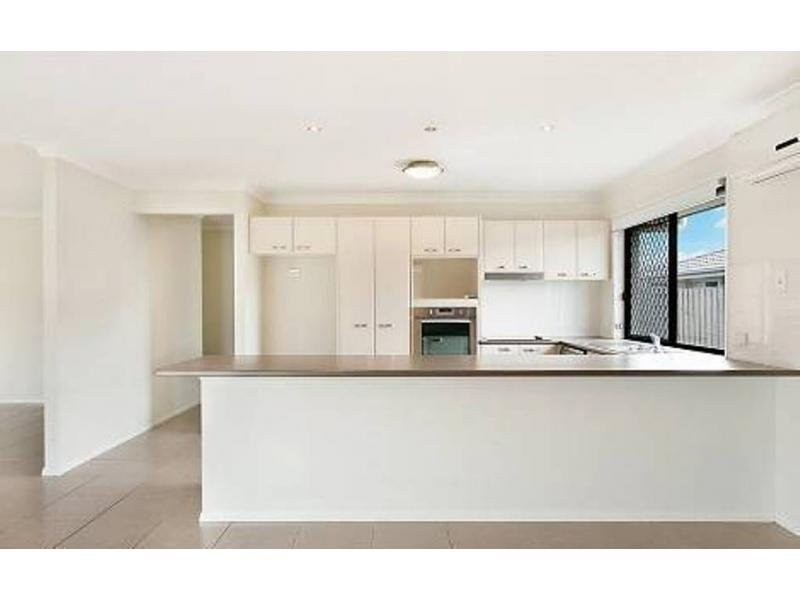 11 Lakeland Court, Loganholme QLD 4129